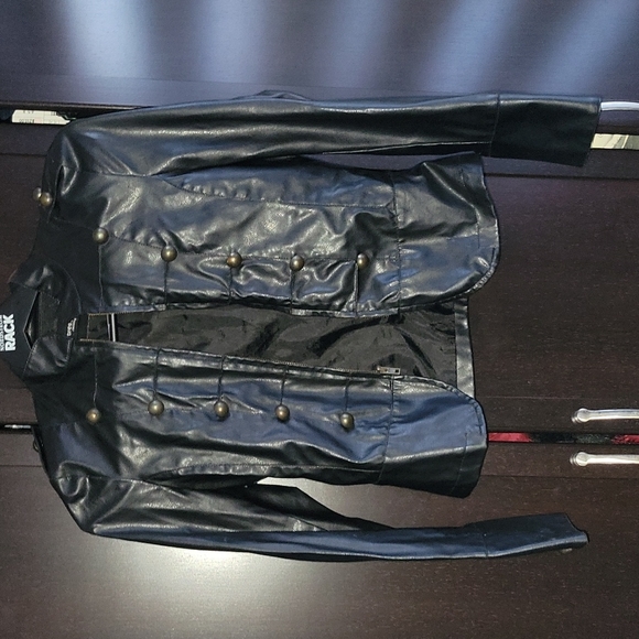 FEUX leather Jacket Size small Black Like New - Picture 2 of 3